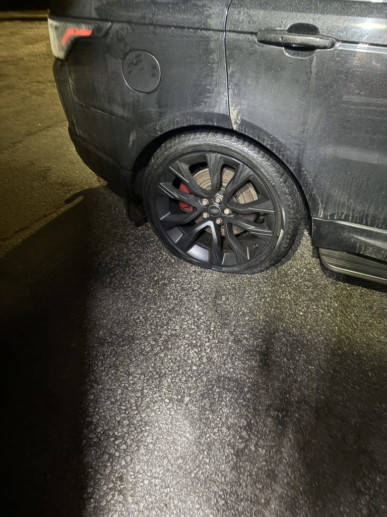 Flat tyre requiring mobile tyre replacement